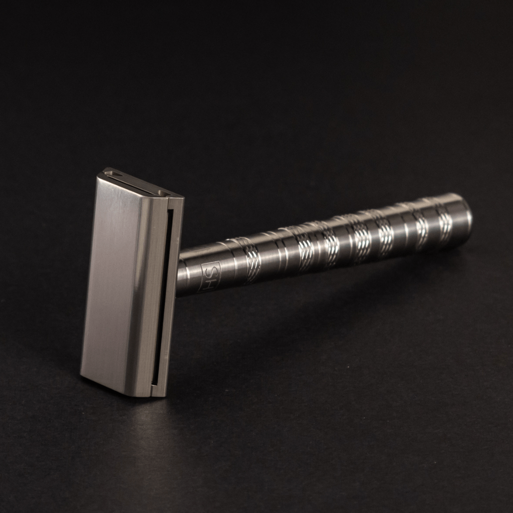 Henson Titanium Ti22 Mild Safety Razor for Smooth Shaving