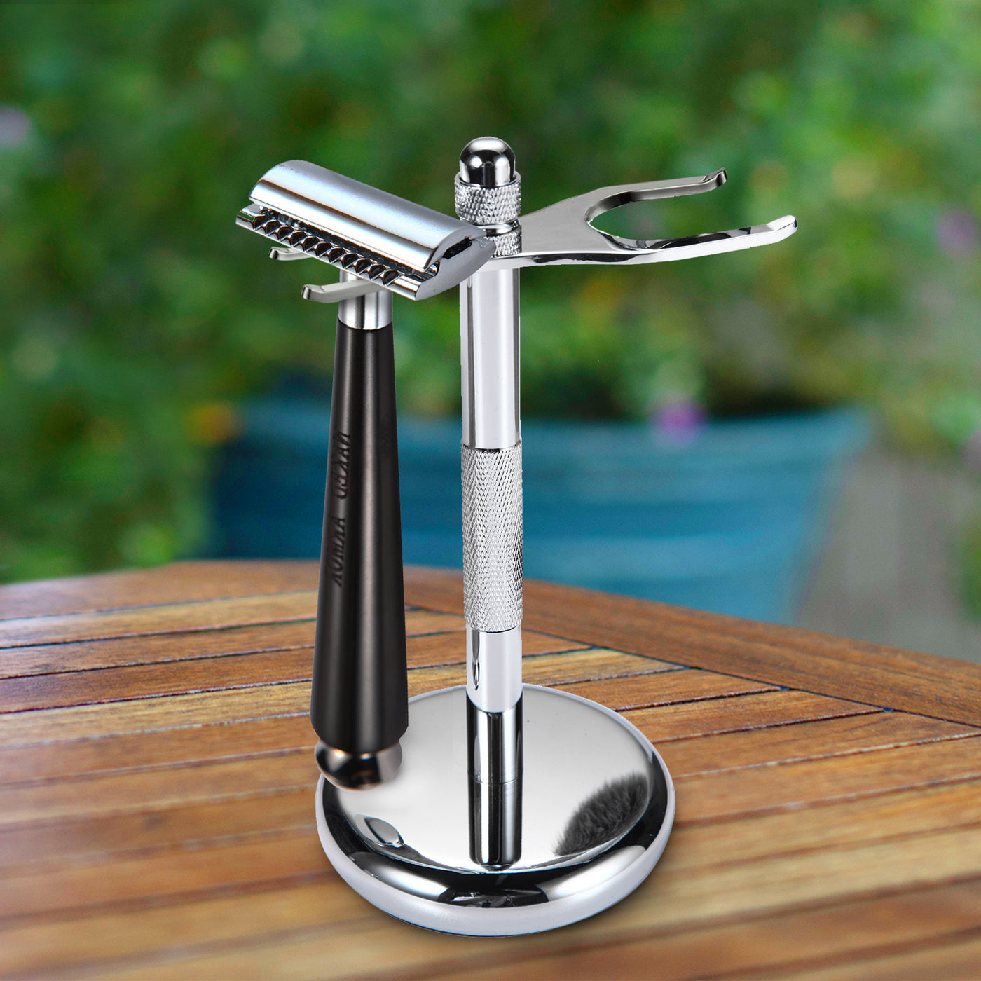  Aglovale Closed Comb Safety Razor by Naked Armor sold by Naked Armor Razors