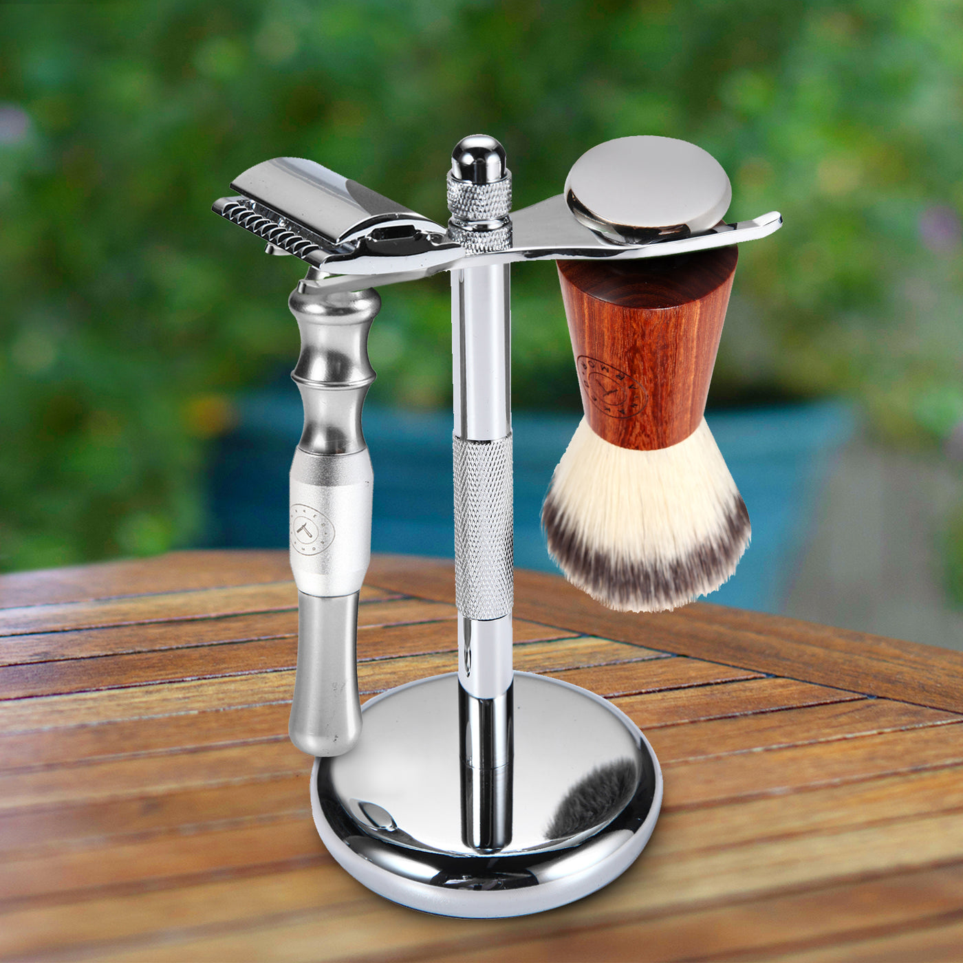 Bleoberis Safety Razor and Stand Kit | Silver