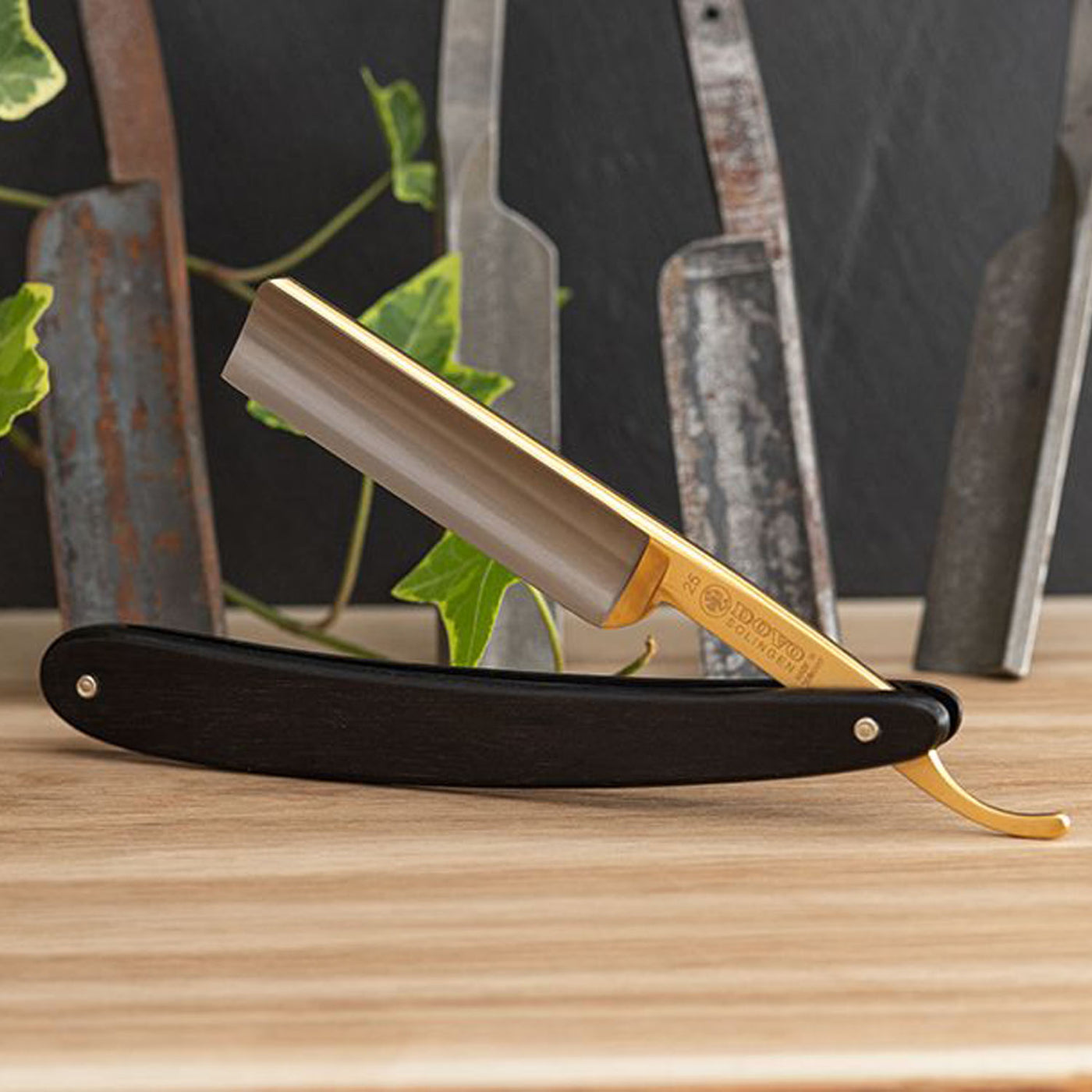 Dovo Apex 5/8" Straight Razor