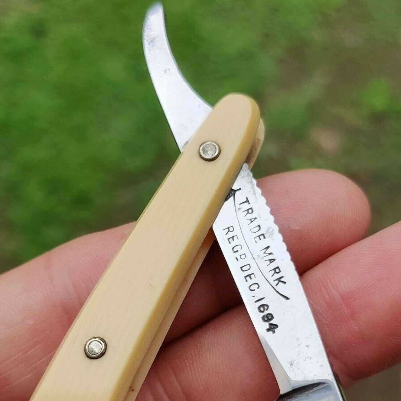  Vintage Wostenhom Sheffield 5/8 Peerless Straight Razor by Naked Armor sold by Naked Armor Razors