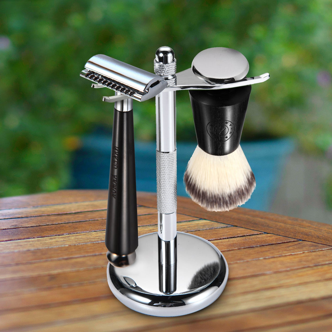 Naked Armor Aglovale Synthetic Fiber Closed Comb Safety Razor Shaving Set