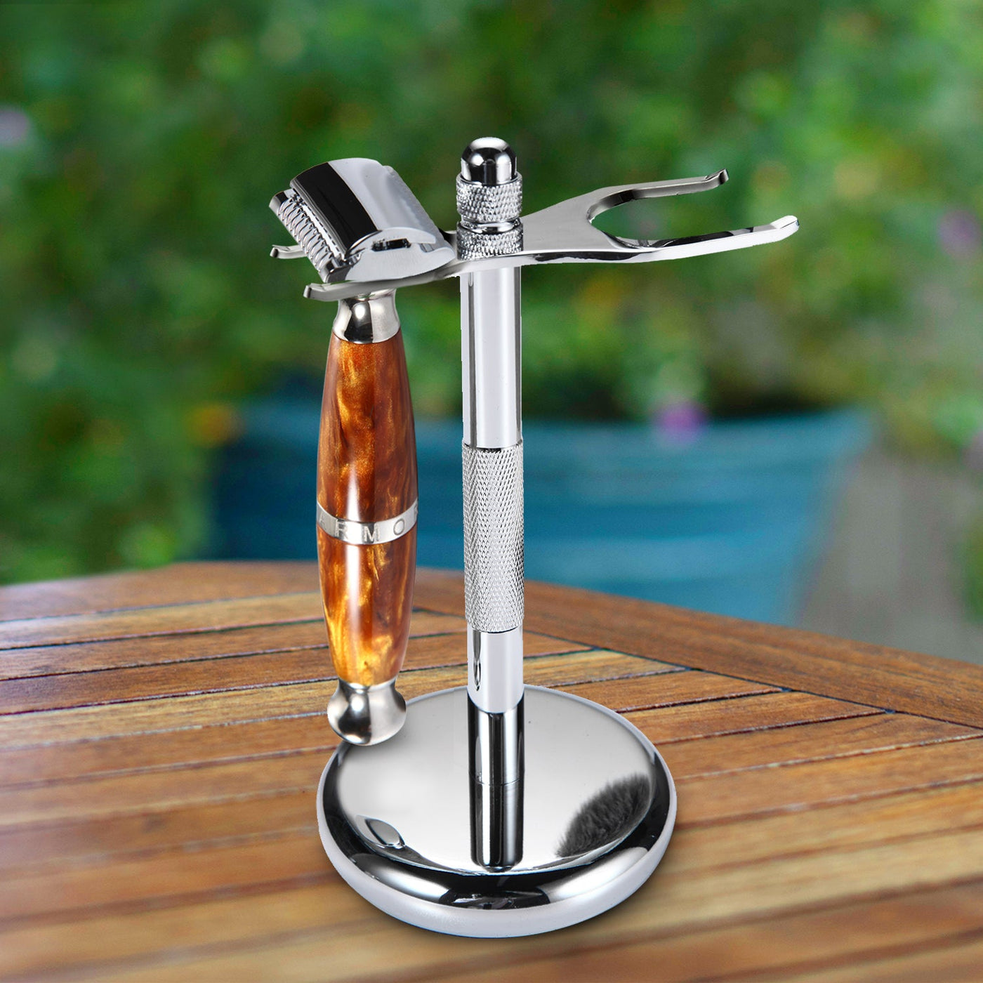 Naked Armor Light Brown Priamus Safety Razor Wood Finish Resin Zinc Aluminum