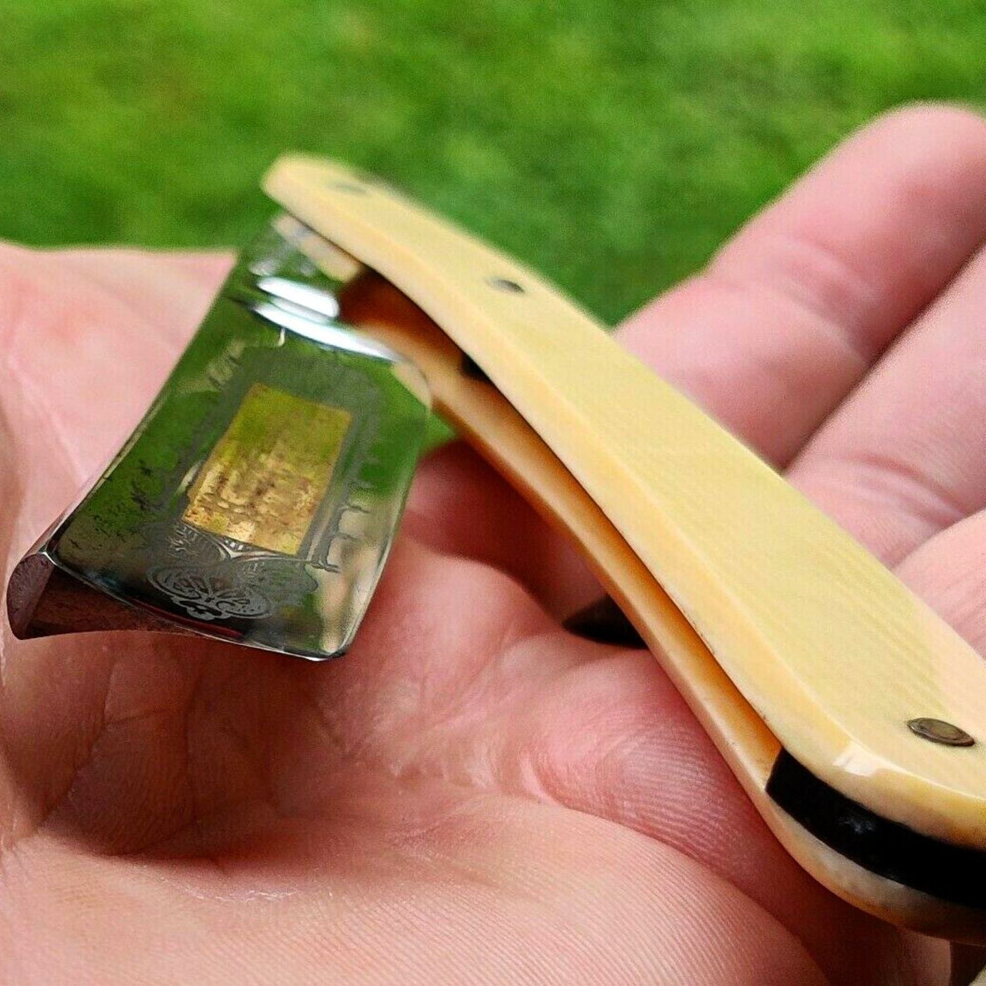 Vintage Wostenhom Sheffield 5/8 Peerless Straight Razor